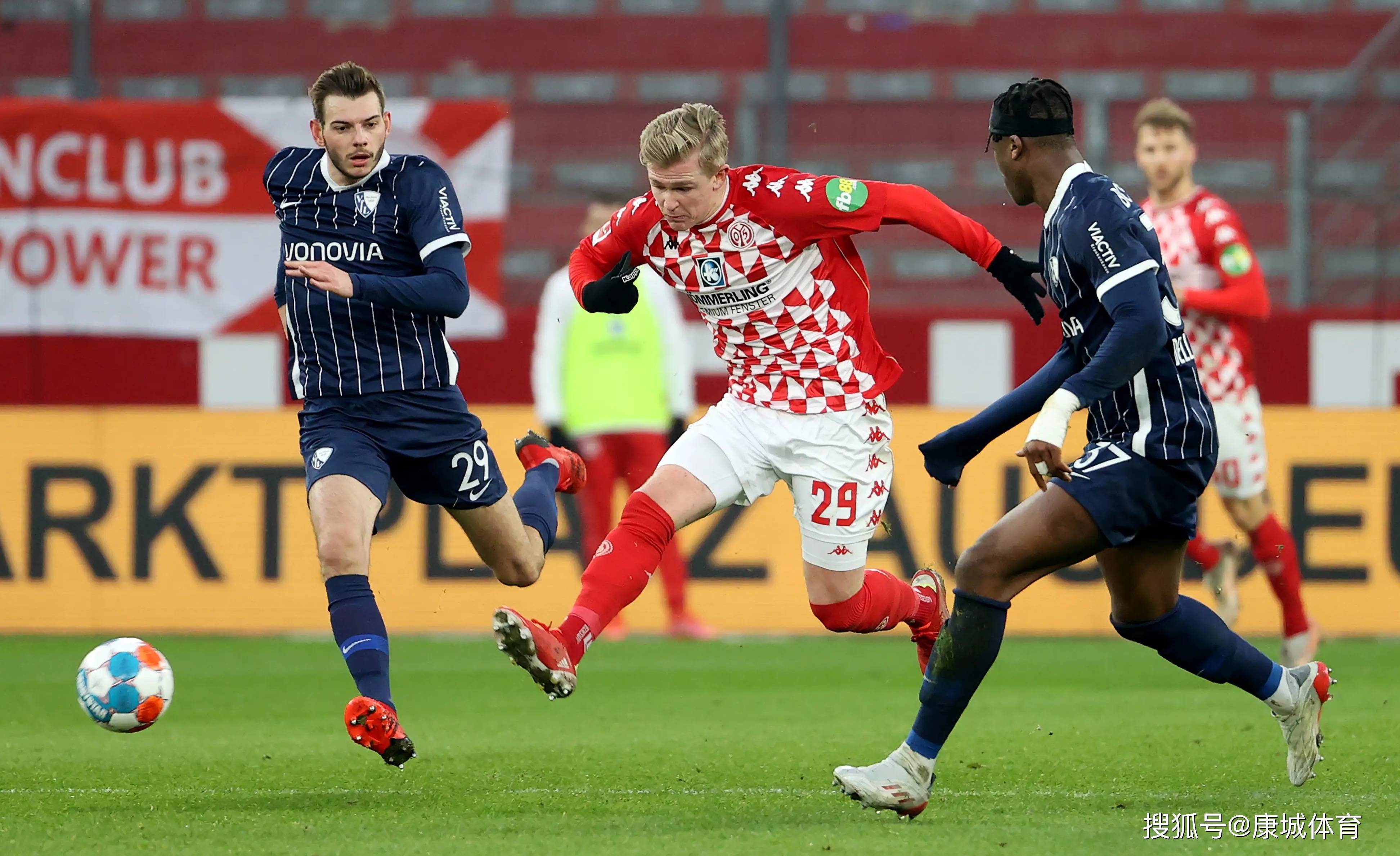 拜仁慕尼黑攻击强劲，半决赛不可小觑