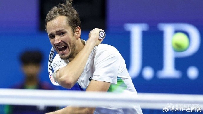 熊猫体育直播-包含世界网球队血洗英国网球队，梅德韦杰夫送出助攻的词条